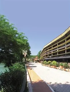 Hotel Lago Verde