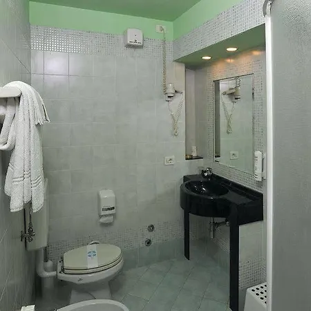 Отель Hotel Lago Verde