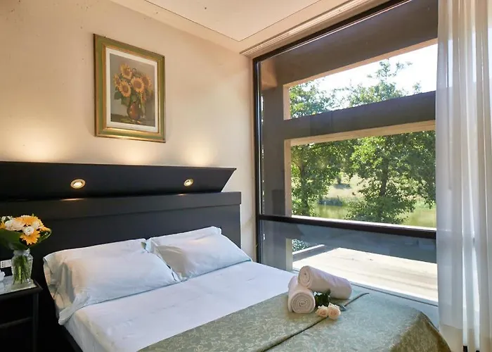Hotel Lago Verde Szálloda