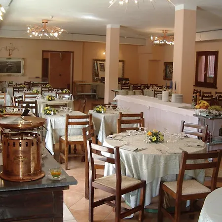 Hotel Lago Verde 3*