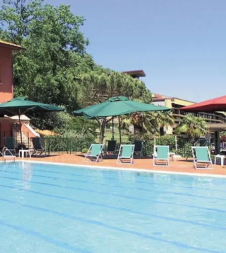 Hotel Lago Verde